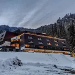 Wellness Repiska Szálloda 3*