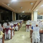 Wellness Repiska 3* Deménvölgy