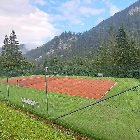 فندق Wellness Repiska 3*