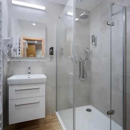 Wellness Repiska 3*